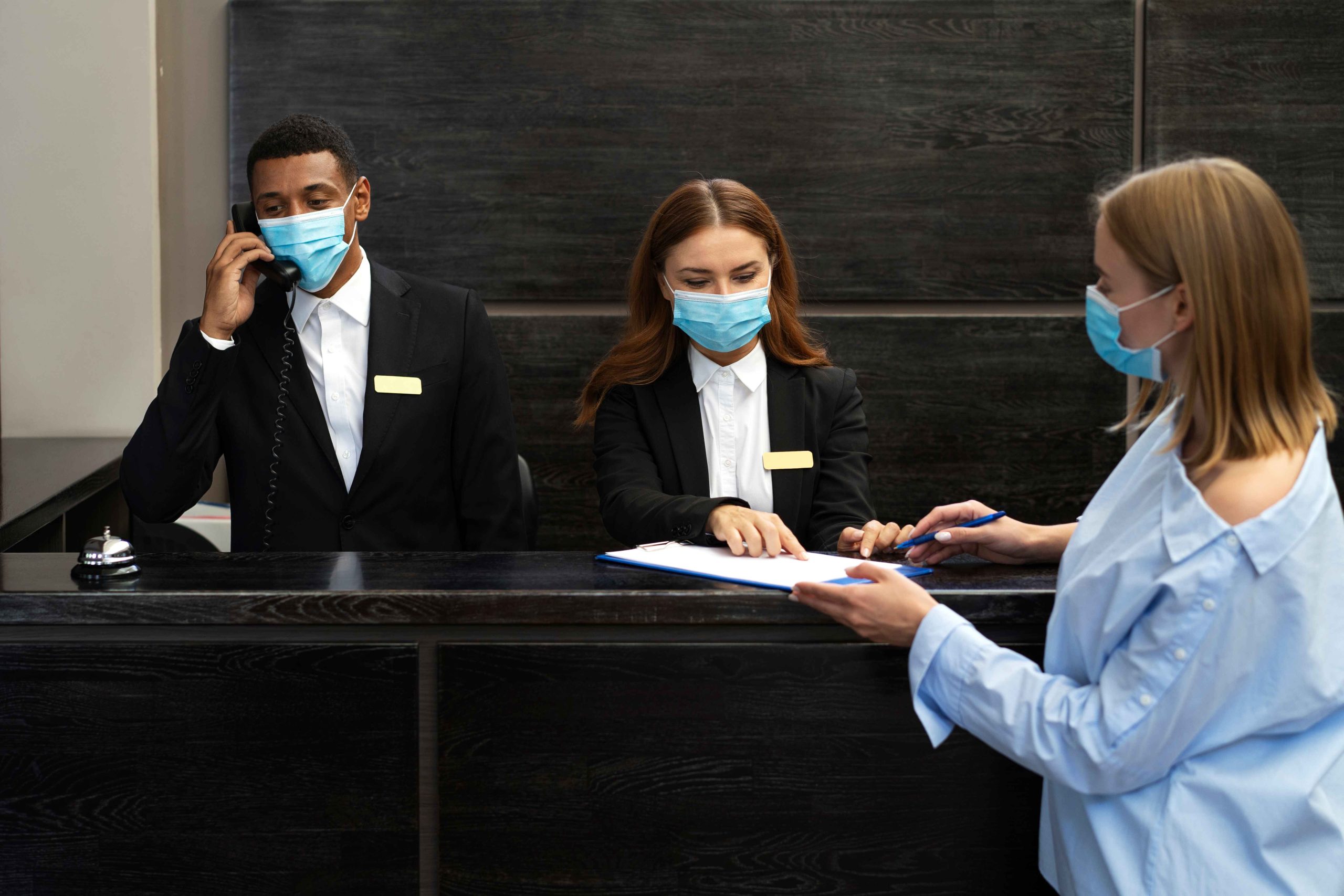 receptionists-elegant-suits-work-hours